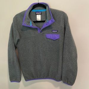 Woman’s XS Patagonia Synchilla Pullover Grey and Purple